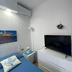Roberta Apartment *